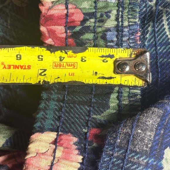 Orvis Floral Bomber Jacket - Green and Red - Picture 4 of 6